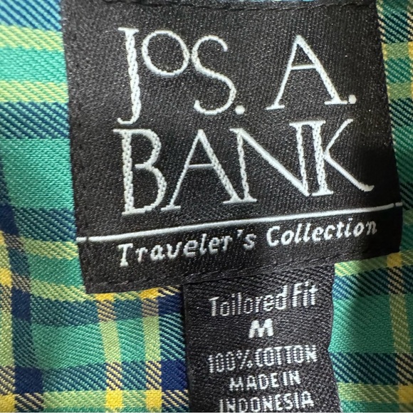 Jos A Bank Men’s Traveler's Collection Shirt Size M Long Sleeve Plaid Cotton NEW - Picture 9 of 9